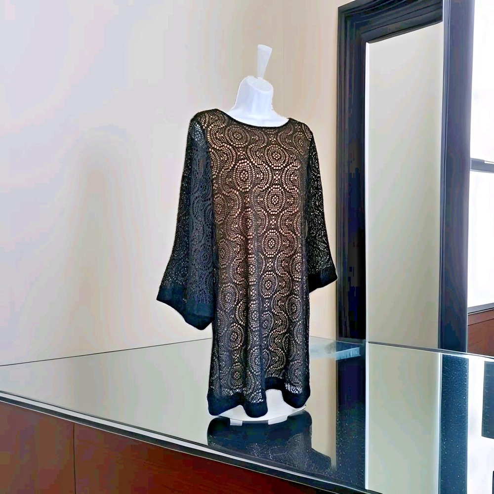 Emma and Michelle Dress M‎ Black Crochet Butterfly Sleeve Sheath Knee Length NWT